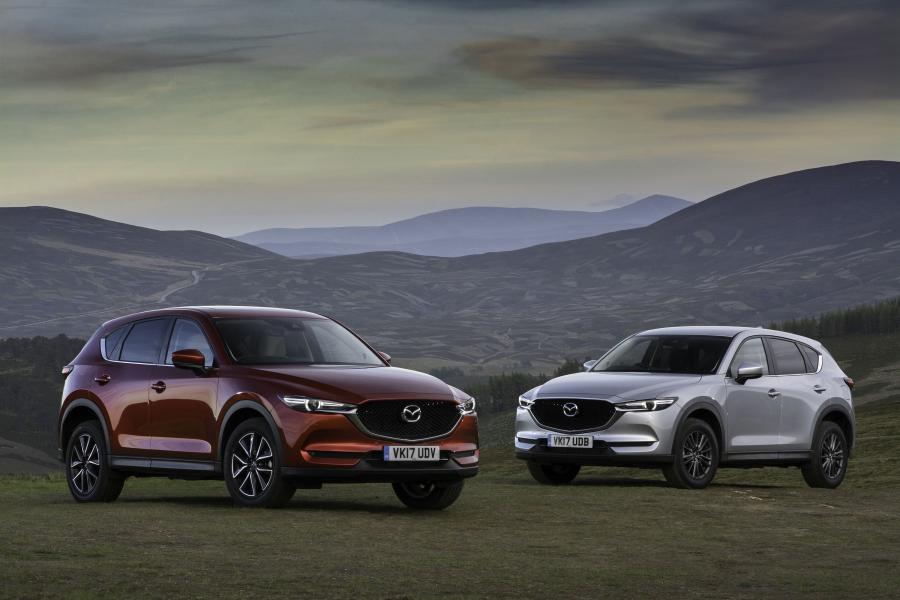  Mazda CX-5 2017 года  (UK) (фото 38 из 74)